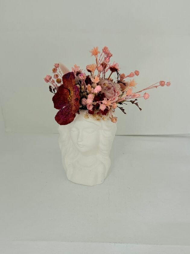 Boneca em Gesso