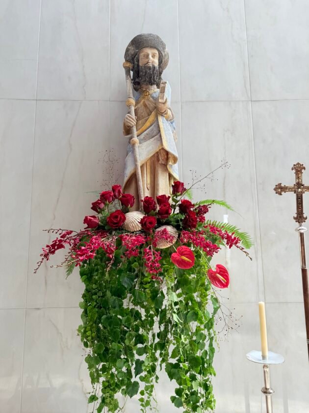 Altar - Image 2